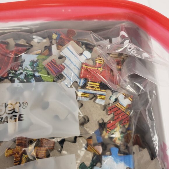 Master Pieces 1000pc Waldens Manor House 26x19 Inside Out Pre-Owned - Picture 6 of 13